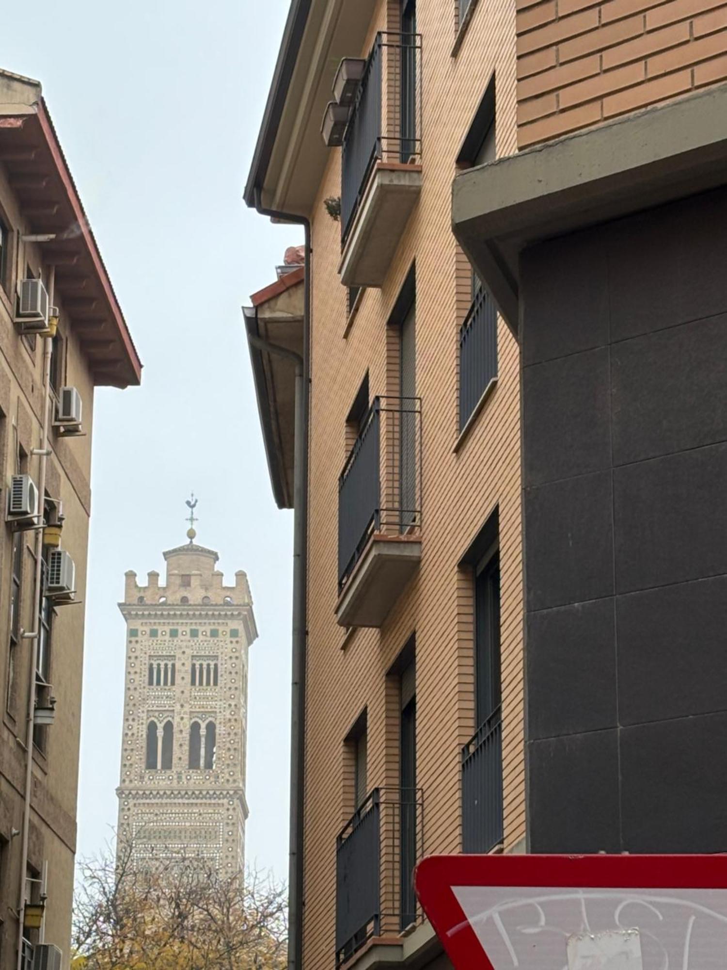 Apartamento Torre Mudejar Zaragoza Exterior foto